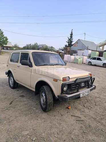 LADA (VAZ) Niva 1981, 250,000 km - 1.7 л - Füzuli
