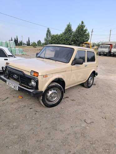 LADA (VAZ) Niva 1981, 250,000 km - 1.7 л - Füzuli