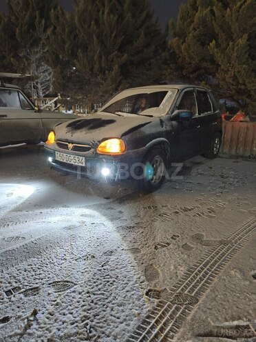 Opel Corsa 1994, 444,000 km - 1.4 l - Sumqayıt