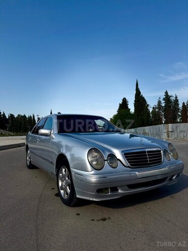 Mercedes E 220 d 2001, 385,000 km - 2.2 l - Bakı