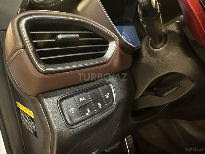 Hyundai Santa Fe 2020, 179,000 km - 2.0 л - Bakı