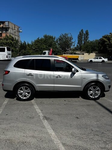Hyundai Santa Fe 2009, 197,000 km - 2.0 l - Bakı