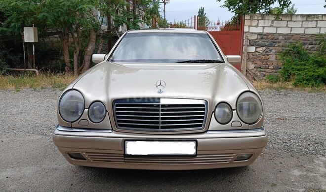Mercedes E 230 1997, 278,652 km - 2.3 l - Ağstafa