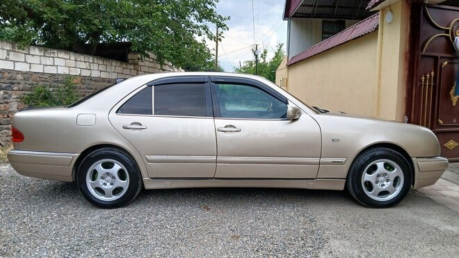 Mercedes E 230 1997, 278,652 km - 2.3 l - Ağstafa