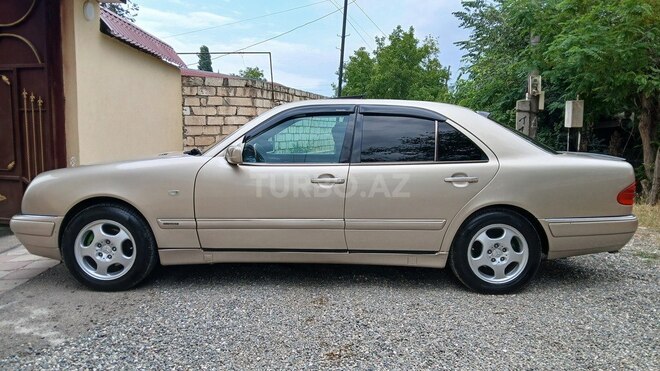 Mercedes E 230 1997, 278,652 km - 2.3 l - Ağstafa