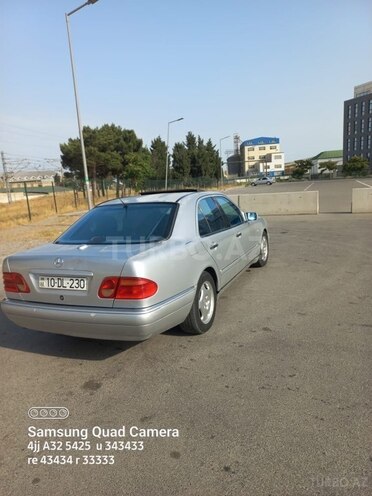 Mercedes E 230 1998, 470,000 km - 2.3 l - Bakı