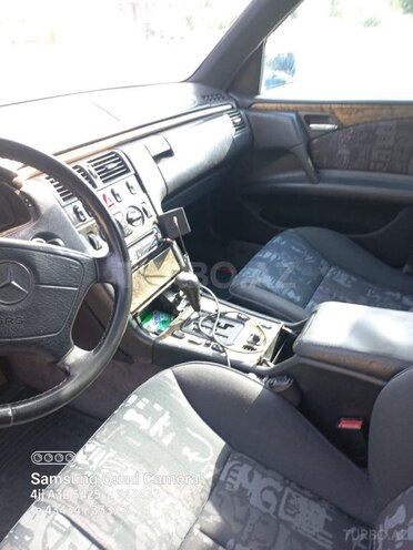 Mercedes E 230 1998, 470,000 km - 2.3 l - Bakı