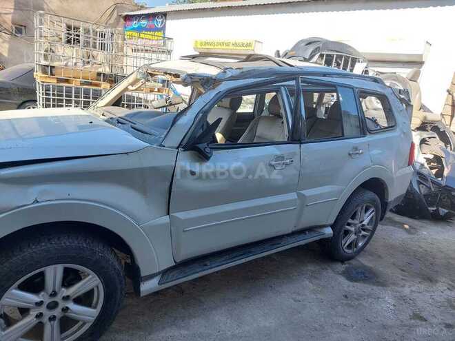 Mitsubishi Pajero 2008, 250,456 km - 3.0 l - Bakı