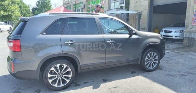 Kia Sorento 2012, 102,000 km - 2.0 l - İsmayıllı