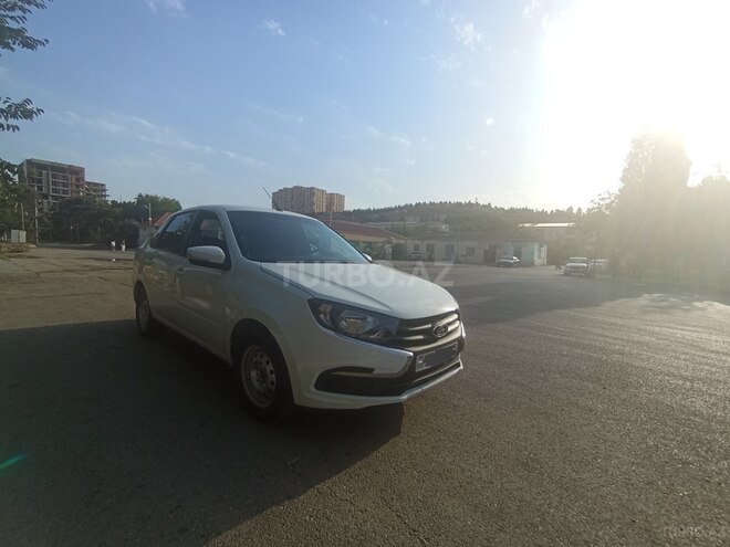 LADA (VAZ) Granta 2019, 300,000 km - 1.6 л - Bakı