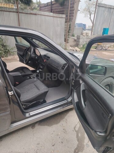 Mercedes C 220 1995, 495,000 km - 2.2 л - Bakı