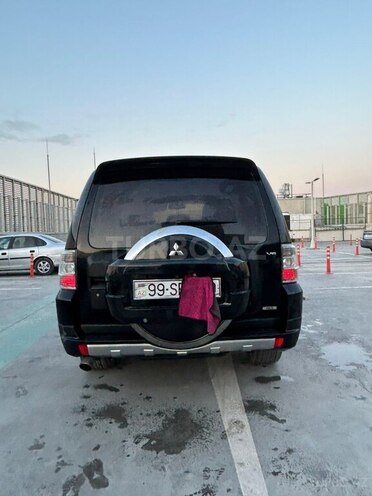 Mitsubishi Pajero 2006, 234,000 km - 3.0 l - Bakı