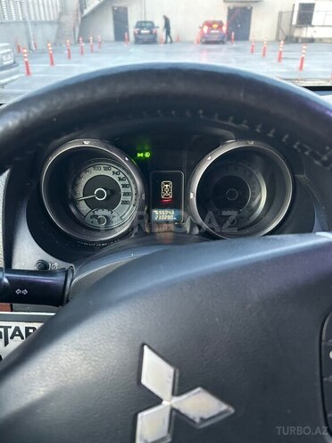 Mitsubishi Pajero 2006, 234,000 km - 3.0 l - Bakı