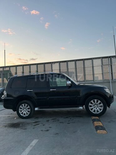 Mitsubishi Pajero 2006, 234,000 km - 3.0 l - Bakı