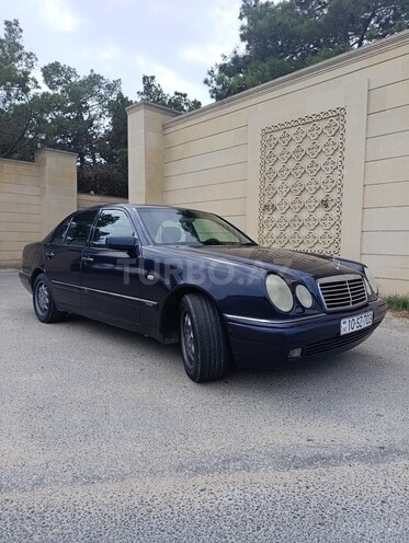 Mercedes E 280 1999, 489,605 km - 2.8 л - Bakı