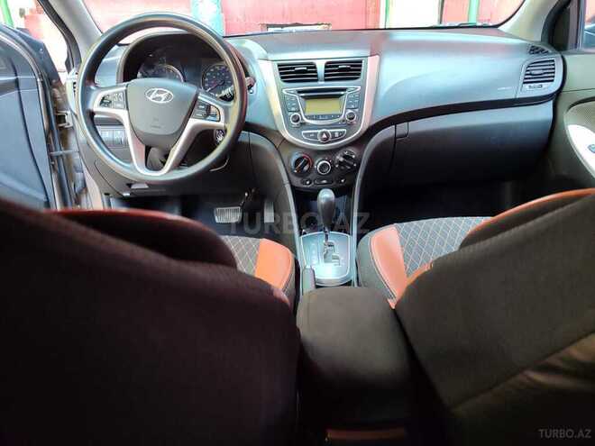 Hyundai Accent 2013, 127,000 km - 1.6 l - Horadiz