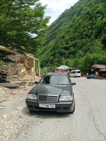 Mercedes C 220 1995, 495,000 km - 2.2 л - Bakı