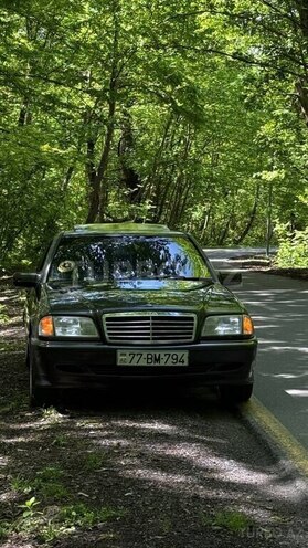 Mercedes C 220 1995, 495,000 km - 2.2 л - Bakı