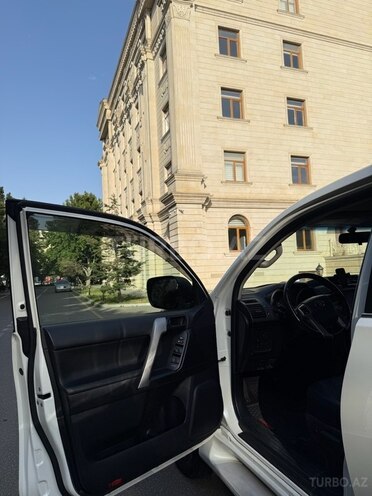 Toyota Land Cruiser Prado 2014, 180,000 km - 2.7 l - Bakı