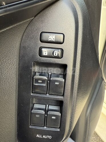 Toyota Land Cruiser Prado 2014, 180,000 km - 2.7 l - Bakı