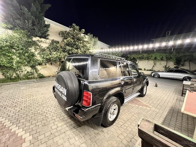 Nissan Patrol 2002, 450,000 km - 3.0 l - Bakı