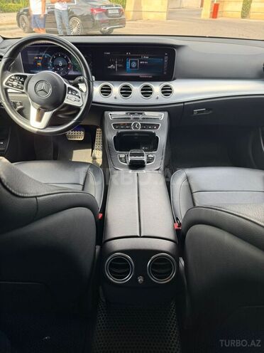 Mercedes E 200 d 2019, 135,200 km - 2.0 л - Bakı