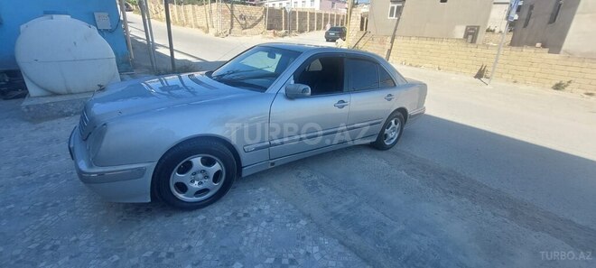 Mercedes E 220 d 1999, 400,000 km - 2.2 l - Bakı