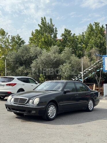 Mercedes E 220 d 2000, 617,000 km - 2.2 l - Bakı