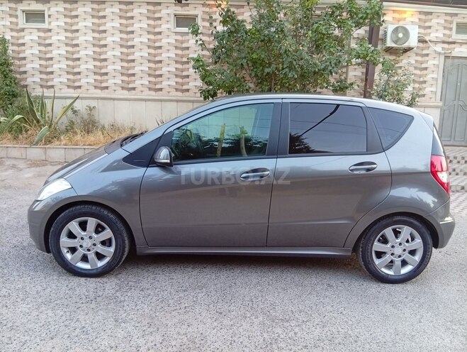Mercedes A 170 2010, 192,557 km - 1.7 l - Bakı