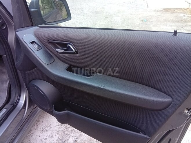 Mercedes A 170 2010, 192,557 km - 1.7 l - Bakı
