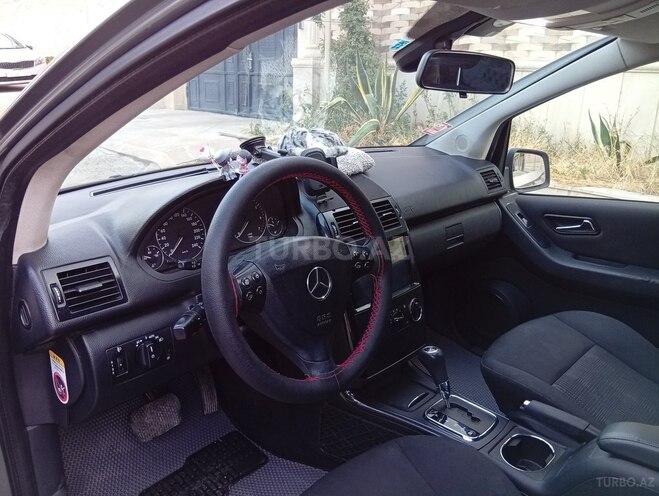 Mercedes A 170 2010, 192,557 km - 1.7 l - Bakı