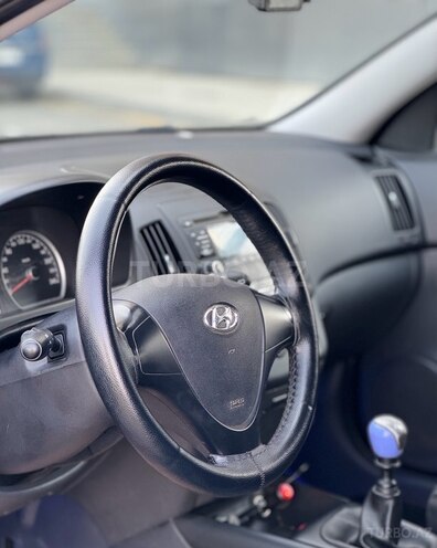 Hyundai i30 2009, 181,000 km - 1.6 л - Bakı