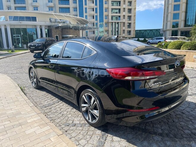 Hyundai Avante 2017, 160,000 km - 1.6 l - Bakı