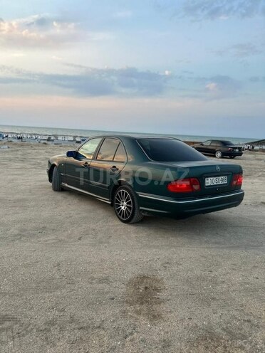 Mercedes E 200 1997, 470,000 km - 2.0 l - Gəncə