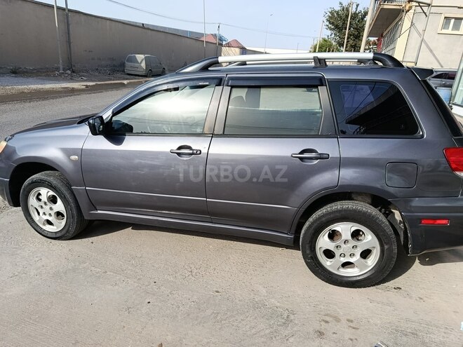 Mitsubishi Outlander 2005, 245,000 km - 2.4 l - Bakı