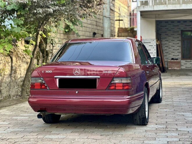 Mercedes E 300 1994, 320,000 km - 3.0 l - Lənkəran