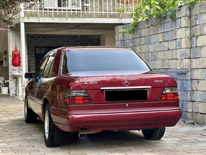 Mercedes E 300 1994, 320,000 km - 3.0 l - Lənkəran