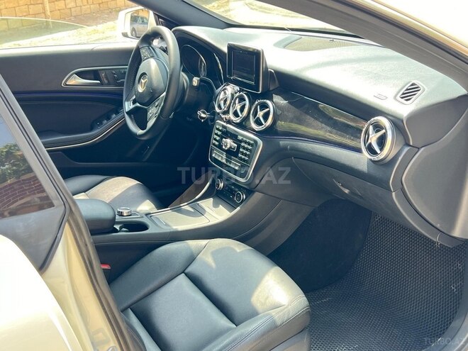 Mercedes CLA 250 2014, 237,500 km - 2.0 l - Bakı