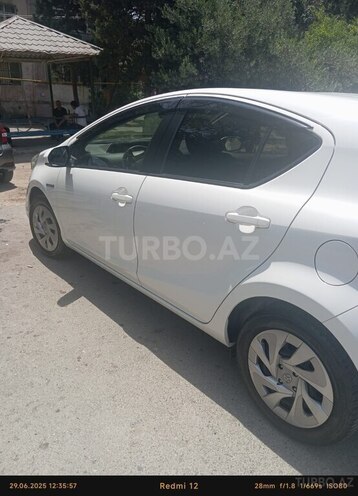 Toyota Aqua 2019, 42,000 km - 1.5 l - Bakı