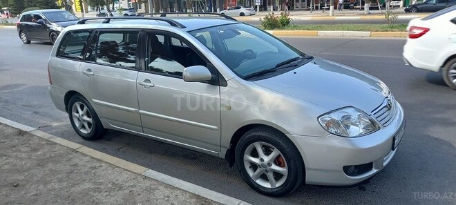 Toyota Corolla 2005, 145,000 km - 1.4 l - Sumqayıt