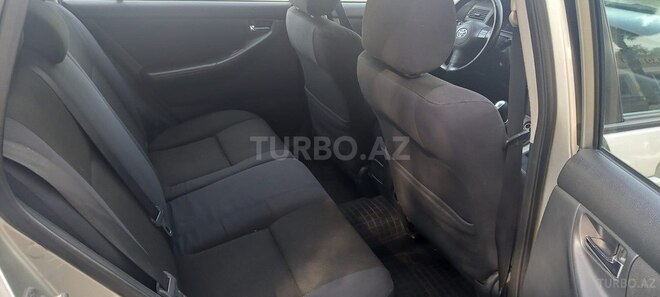 Toyota Corolla 2005, 145,000 km - 1.4 l - Sumqayıt