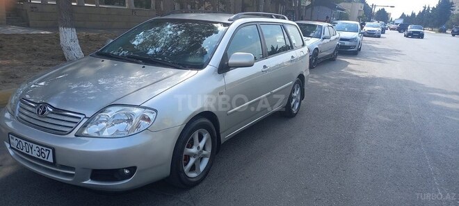 Toyota Corolla 2005, 145,000 km - 1.4 l - Sumqayıt