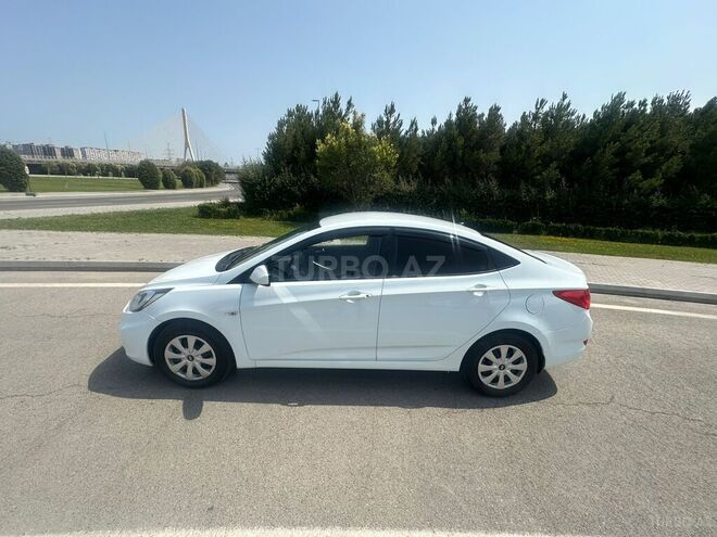 Hyundai Accent 2013, 181,000 km - 1.6 l - Bakı