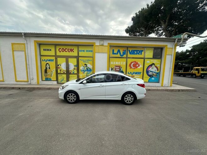 Hyundai Accent 2013, 181,000 km - 1.6 l - Bakı
