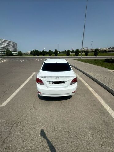 Hyundai Accent 2013, 181,000 km - 1.6 l - Bakı