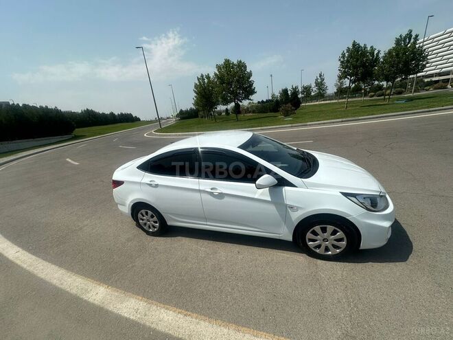 Hyundai Accent 2013, 181,000 km - 1.6 l - Bakı