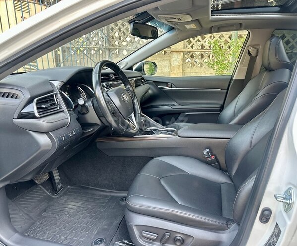 Toyota Camry 2018, 90,000 km - 2.5 l - Bakı