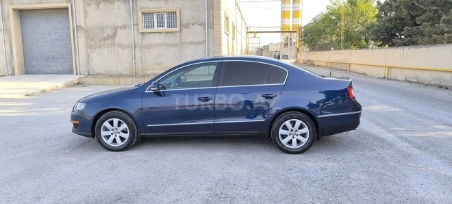 Volkswagen Passat 2005, 204,000 km - 2.0 l - Bakı