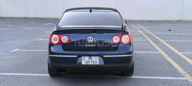 Volkswagen Passat 2005, 204,000 km - 2.0 l - Bakı
