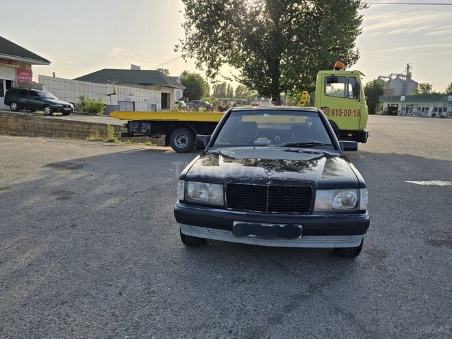 Mercedes 190 1991, 258,539 km - 2.0 l - Sumqayıt